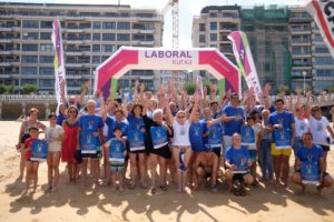 Chapuzón contra la Esclerosis Múltiple en la Concha 12 2019 0714 12085600 800x533 Chapuzón contra la Esclerosis Múltiple en la Concha