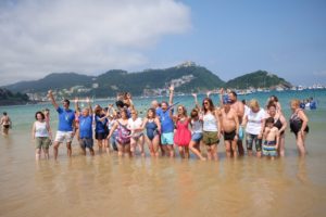 Chapuzón contra la Esclerosis Múltiple en la Concha 13 2019 0714 12122200 800x533 Chapuzón contra la Esclerosis Múltiple en la Concha