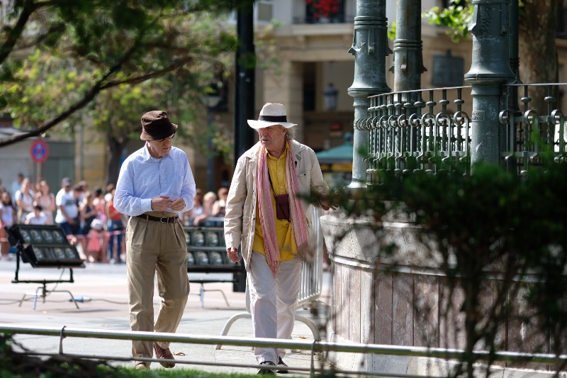 Woody Allen y Vittorio Storaro en el Boulevard en el inicio del rodaje. Foto: Santiago Farizano