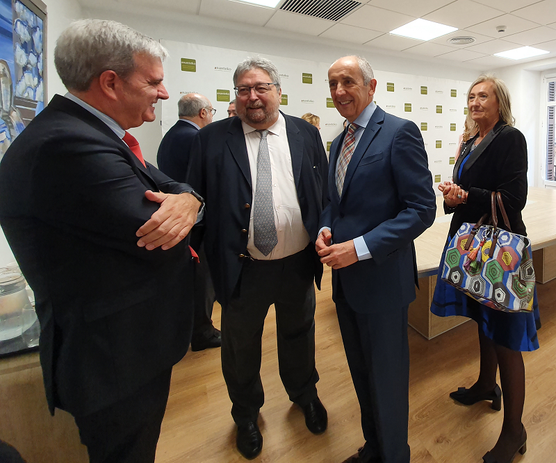 El Ararteko inaugura sede en la calle Arrasate de San Sebastián 1 Ararteko El Ararteko inaugura sede en la calle Arrasate de San Sebastián