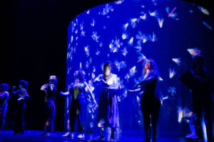 DSCF6850 El Victoria Eugenia se ilumina con el poder de La Fura y su Carmina Burana