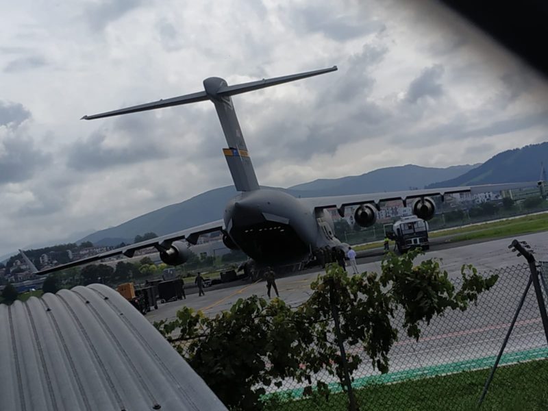 Últimos minutos del Boing C-17 en Hondarribia. Fotos. José Hernández