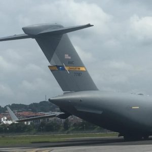 IMG 20190827 WA0005 300x300 - G7: El avión del Ejército de EEUU vuelve a Hondarribia como despedida de la Cumbre