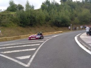 goitibera3 Una treintena de goitibeheras en una bajada que gana adeptos
