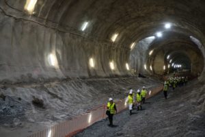 2019 0902 10464400 800x533 300x200 - Obras del Topo: El túnel de Miraconcha y el de la Avenida de Zarautz ya son uno