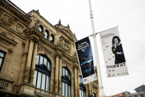 DSCF5735 San Sebastián se viste y cuenta las horas para su Festival