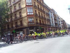 IMG 20190920 WA0011 Cientos de jóvenes en bicicleta contra el cambio climático