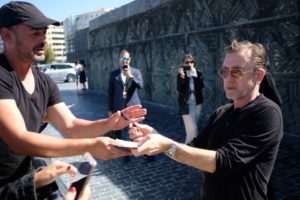 LRM EXPORT 32320397435171 20190928 151903346 1024x683 'The song of names', con Tim Roth, clausurará el Festival con la memoria por bandera