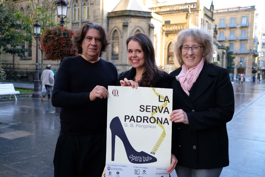 Pablo Ramos, Ainhoa Garmendia e Isabel Pérez. Foto: Santiago Farizano