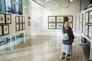 DSCF0139 Los grabados fantásticos de Roland Topor están ya en Kutxa Kultur Plaza