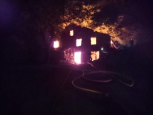 AMPLIACIÓN: Pérdidas materiales tras el incendio del caserío de Soraluze 2 Soraluze AMPLIACIÓN: Pérdidas materiales tras el incendio del caserío de Soraluze