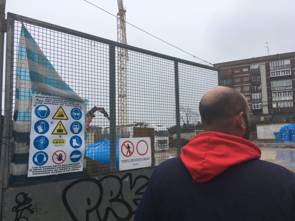 altza polideportivo Los trabajadores del polideportivo de Altza, ahora, en el limbo