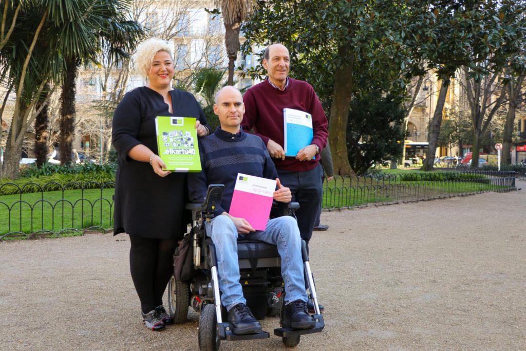 elkartu liburua 8 Elkartu recoge en un libro sus 40 años de trayectoria como movimiento asociativo