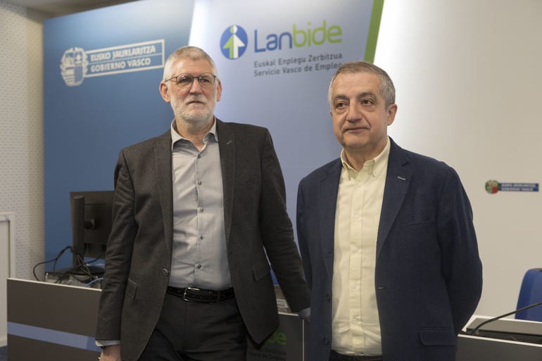 Borja Belandi, director de Lanbide y José Nestor Arana, director de servicios generales de Lanbide. Foto: Gobierno Vasco