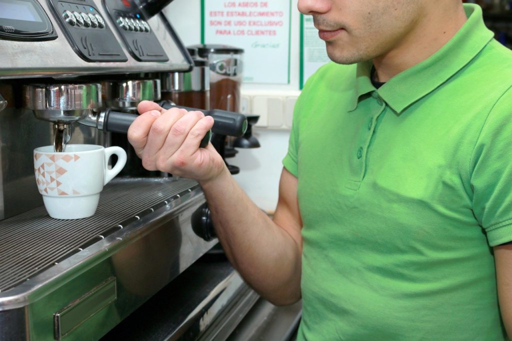 kettle 1909981 1280 Hostelería Gipuzkoa insta a buscar soluciones para el alquiler de los locales