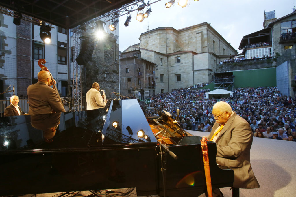 EUl0cpjUYAEBxuE Muere el jazzista Ellis Marsalis a causa del coronavirus