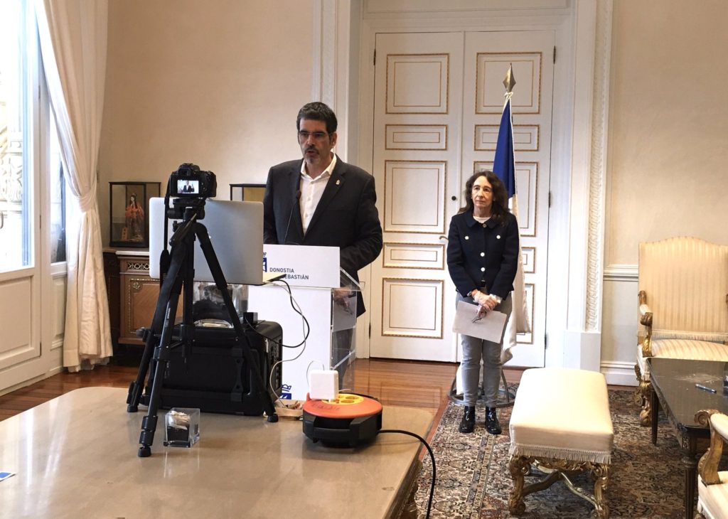 Eneko y Marisol virtuales PNV y PSE cierran el acuerdo global para ayuntamientos y diputaciones
