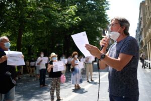 2020 0601 11171500 copy 800x533 Los pensionistas exigen cambios en las residencias gipuzkoanas