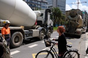 2020 0605 14583400 copy 800x533 (Ampliación) Las obras del Metro provocan un socavón en el sótano de un edificio de la calle Zubieta