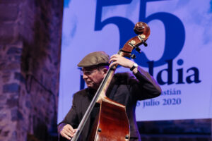 DSCF5088 Con Chano Domínguez volvió la música a la Plaza de la Trinidad