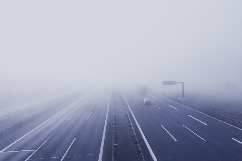 Tráfico pide precaución en las carreteras vascas en un fin de semana complicado 7 fog 1819149 1280 Tráfico pide precaución en las carreteras vascas en un fin de semana complicado