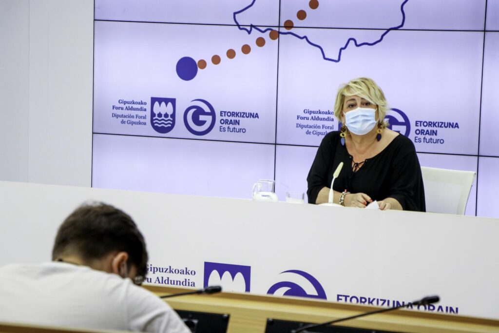 IMG 3844 N-I errepidea birgaitzeko lanek kamioien zirkulazioa debekatu dute Andoain eta Beasain artean