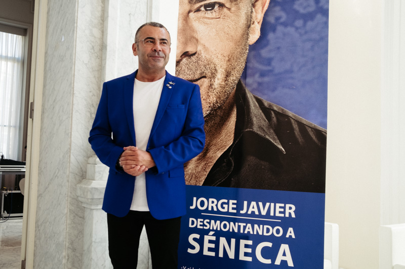 DSCF9827 Jorge Javier Vázquez invita a aprovechar la vida en 'Desmontando a Séneca'