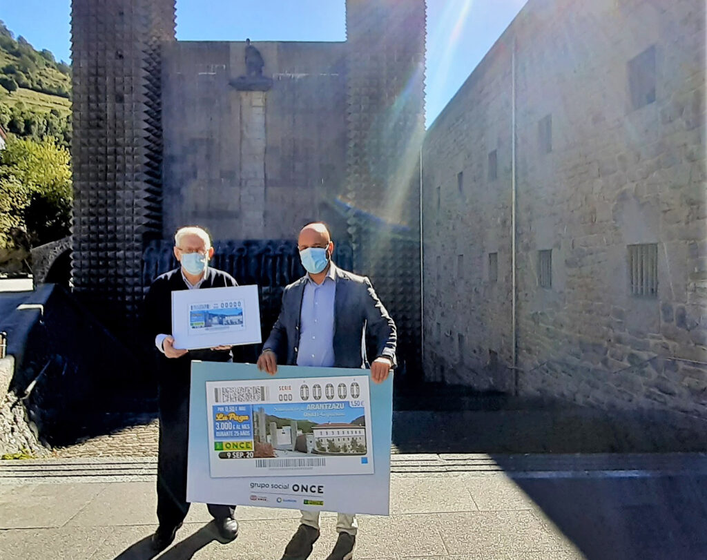 PRESENTACION CUPON SANTUARIO ARANTZAZU 2 El Santuario de Arantzazu protagoniza el cupón de la ONCE del próximo miércoles