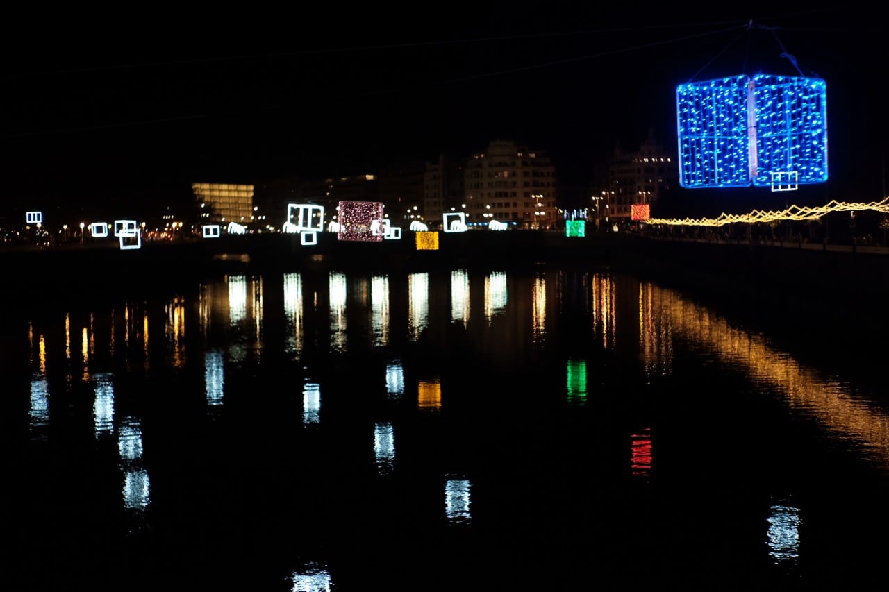 Donostia se ilumina en su Navidad menos alegre 8 Donostia se ilumina en su Navidad menos alegre