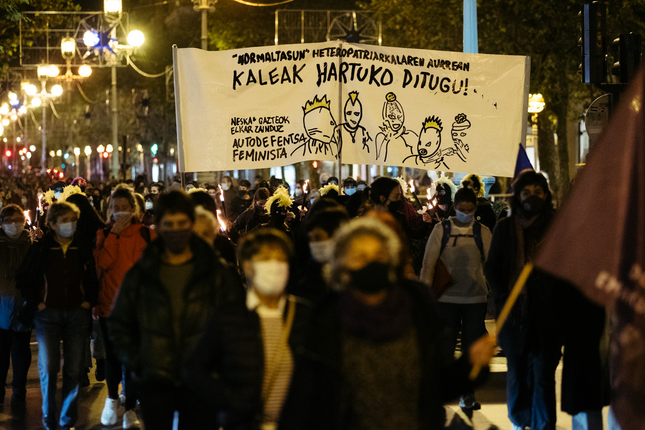 25N: Nutrida manifestación en Donostia contra la violencia machista 6 DSCF0918 25N: Nutrida manifestación en Donostia contra la violencia machista