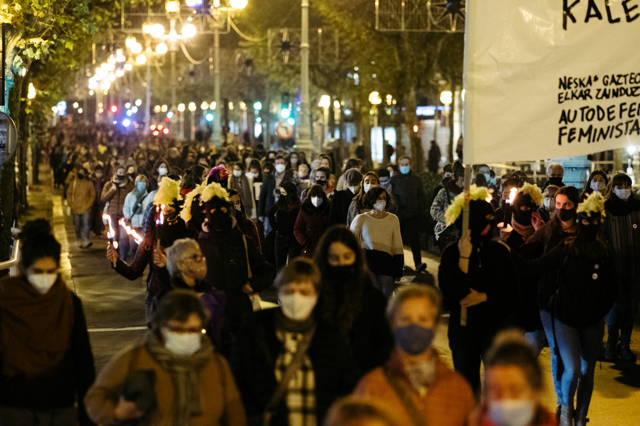 25N: Nutrida manifestación en Donostia contra la violencia machista 7 DSCF0920 25N: Nutrida manifestación en Donostia contra la violencia machista