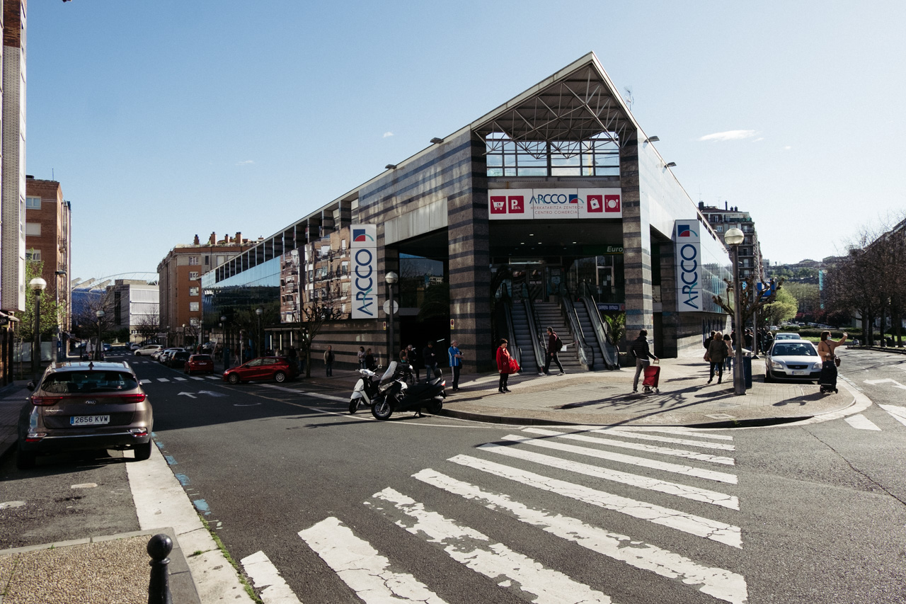 El Ayuntamiento inicia la recuperación de diez locales de Arcco Amara por impago 1 DSCF8464 El Ayuntamiento inicia la recuperación de diez locales de Arcco Amara por impago