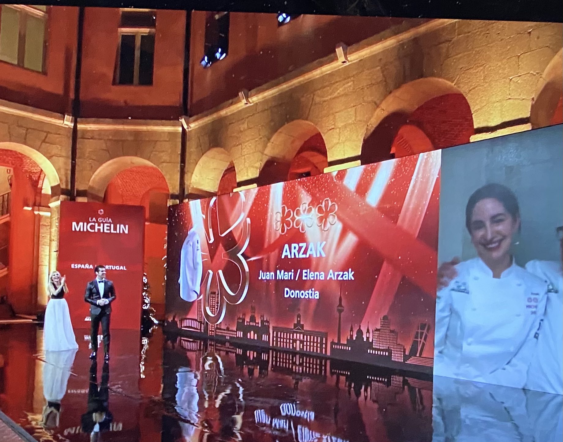 Gala de las Estrellas Michelin esta noche en Madrid. Foto vía twitter (Arzak)