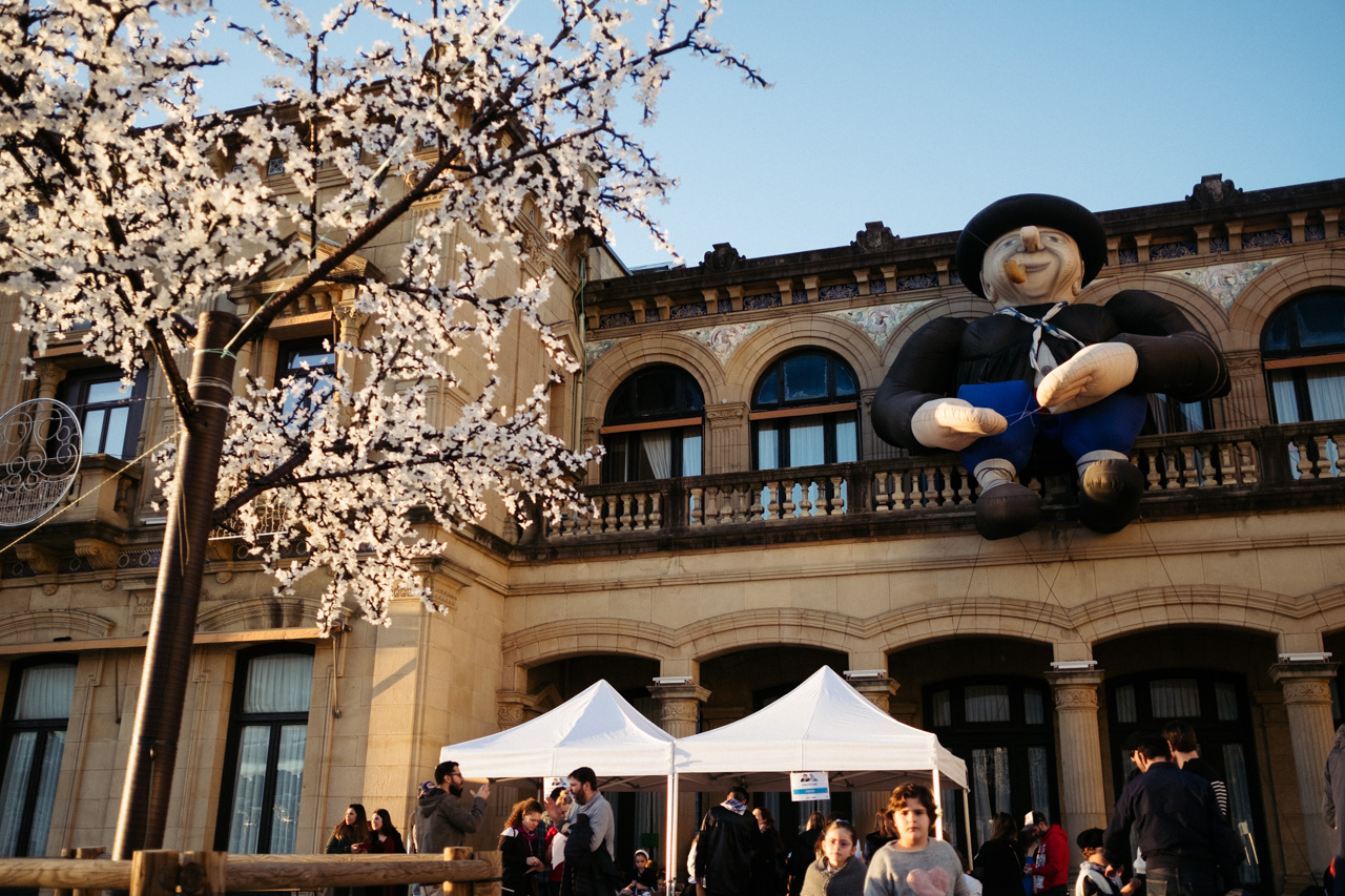 DSCF6305 ¿Cuándo verán los niños donostiarras a Olentzero y a los Reyes Magos?