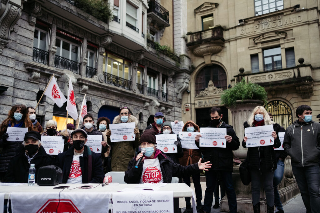 DSCF8587 La Alcaldía de Irun mediará para que Miguel Ángel y Oliva no sean desahuciados