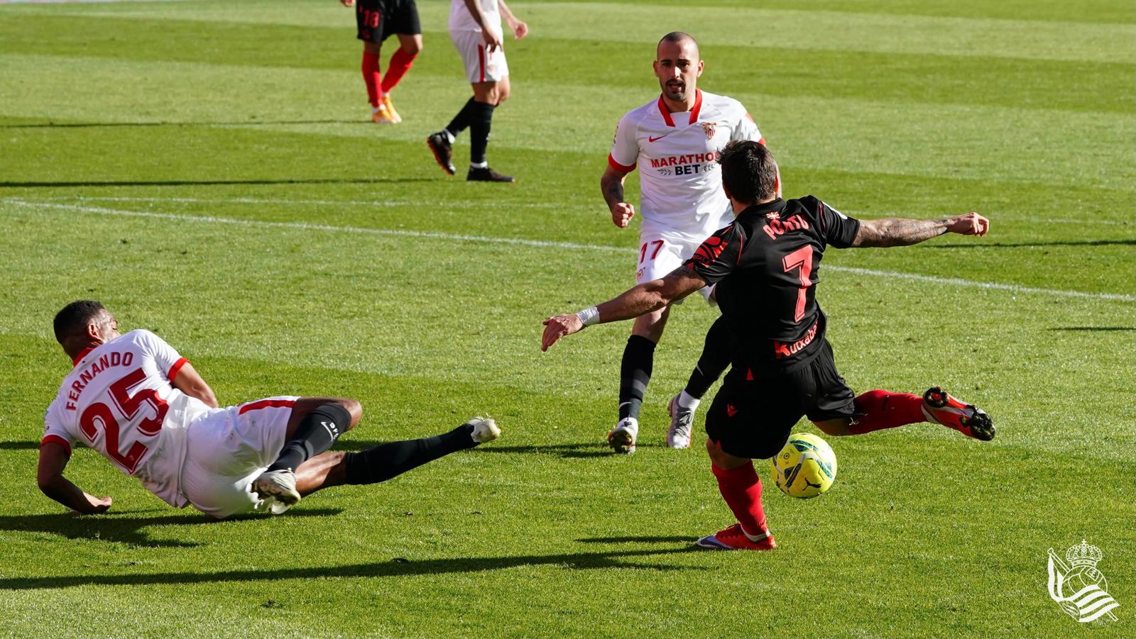 Sevilla Real Dolorosa derrota de la Real Sociedad en Sevilla (3-2)