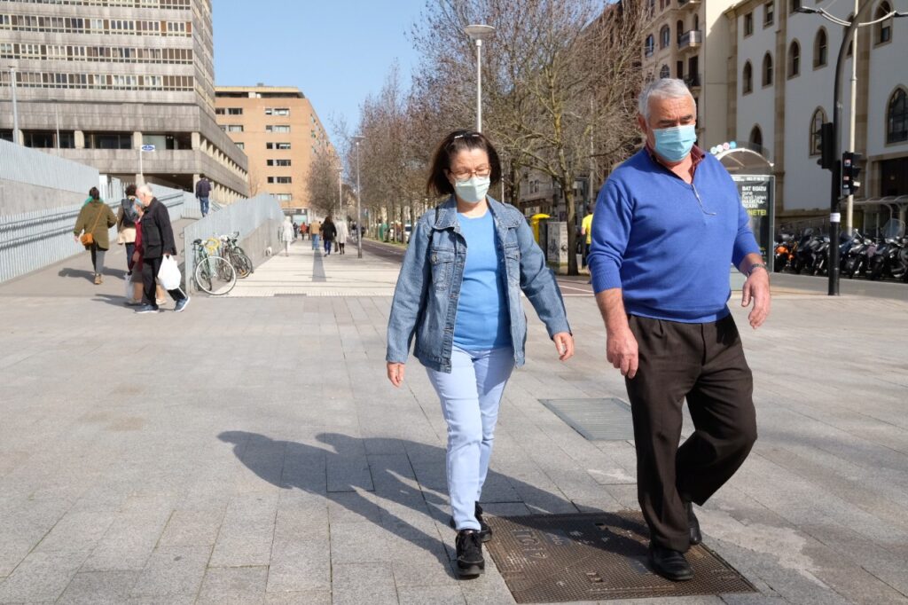 2021 0224 12093100 copy 1280x853 Covid-19: Mejoran las cifras en Euskadi con una tasa de positividad del 3,9%