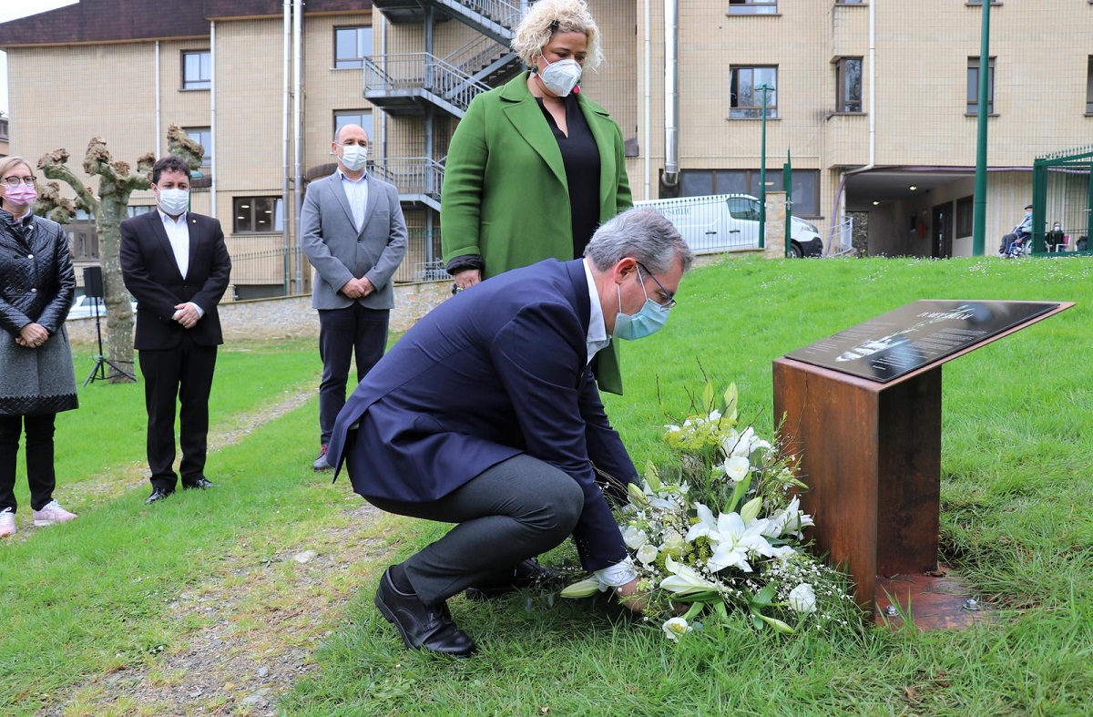 Homenaje a las víctimas de la Covid-19. Foto: Diputación de Gipuzkoa