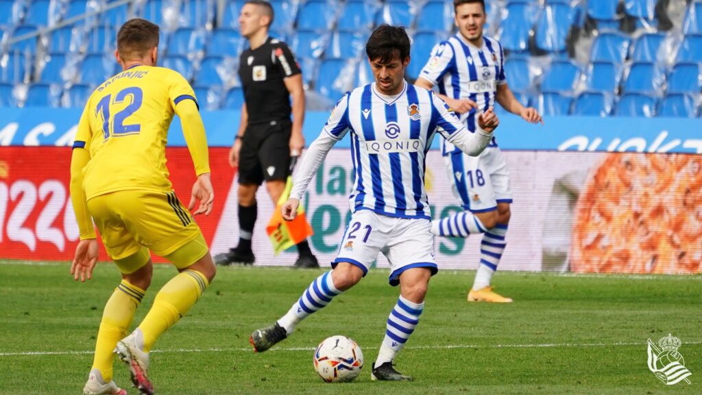Real Cadiz La Real Sociedad se desquita en casa contra el Cádiz (4-1)