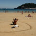 Círculos en las playas donostiarras. Foto: Santiago Farizano