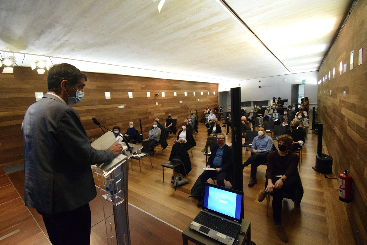 Goia aboga por unir instituciones y sociedad para lograr "la Donostia del futuro" 1 San Telmo Goia Goia aboga por unir instituciones y sociedad para lograr "la Donostia del futuro"