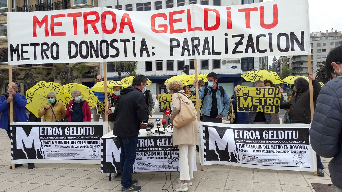 Satorralaia concha Exigen la paralización del Metro de Donostialdea por sus "gravísimos riesgos"
