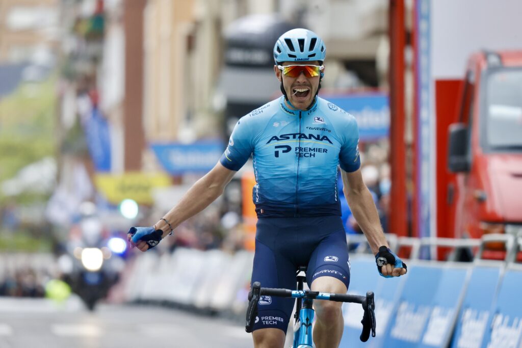 alex aranburu La Itzulia encara la etapa reina tras la sorpresa de Alex Aranburu ayer