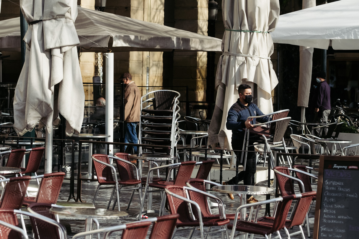DSCF2892 Los nuevos bonos para hostelería y comercio de Donostia saldrán en junio