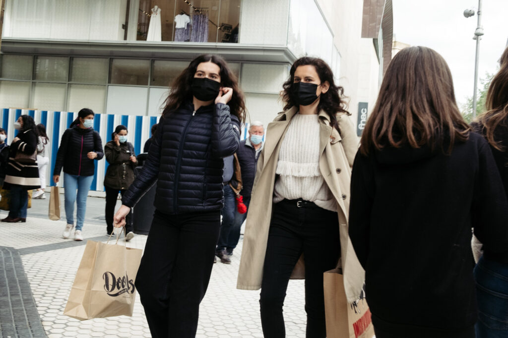 DSCF8945 La tasa de positividad vuelve a caer en Euskadi y Gipuzkoa suma 91 contagios