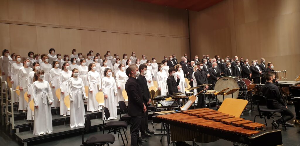 Orfeon Carmina Carmina Burana, con el Orfeón, este domingo en el Kursaal
