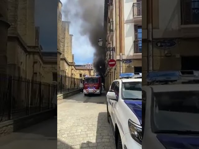 fuego en la calle san vicente de donostia Fuego en la calle San Vicente de Donostia
