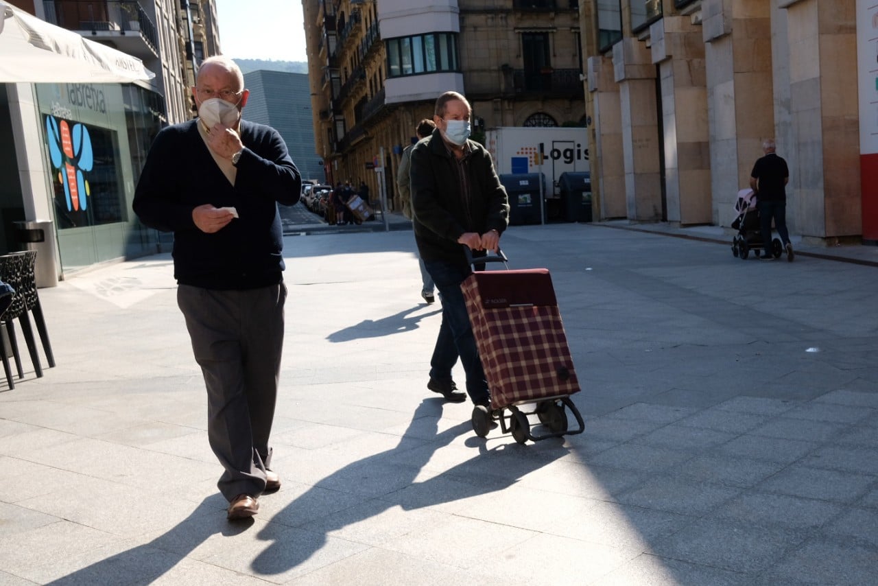 Donostia suma 36 positivos de Covid-19 el fin de semana