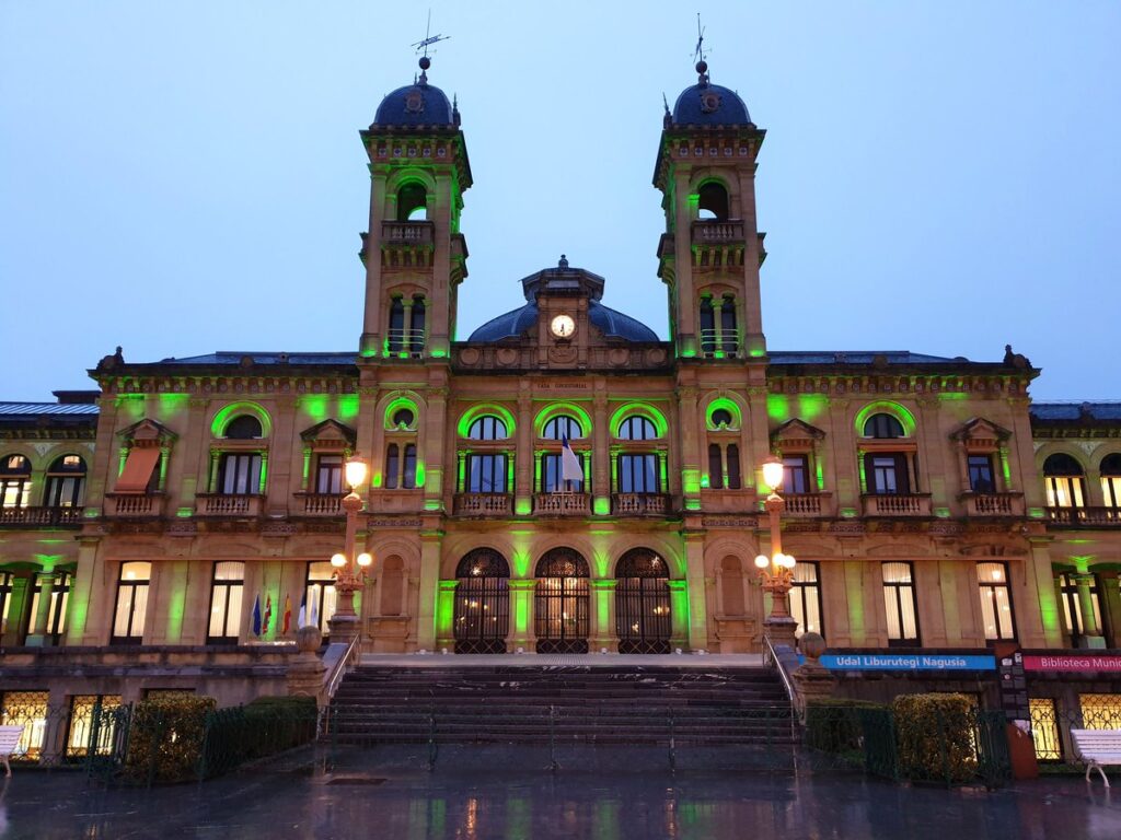 El Ayuntamiento donostiarra también lidia con la factura de la luz 8 Ayto verde El Ayuntamiento donostiarra también lidia con la factura de la luz