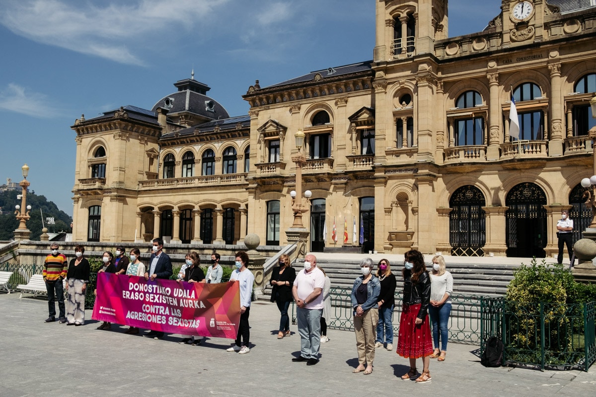Condena del Ayuntamiento de San Sebastián a los abusos sexuales 1 DSCF1400 Condena del Ayuntamiento de San Sebastián a los abusos sexuales